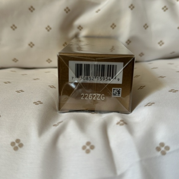 COPY - New in Box Shiseido Future Solution LX Universal Defense 50ml SPF 50+ - Picture 7 of 7